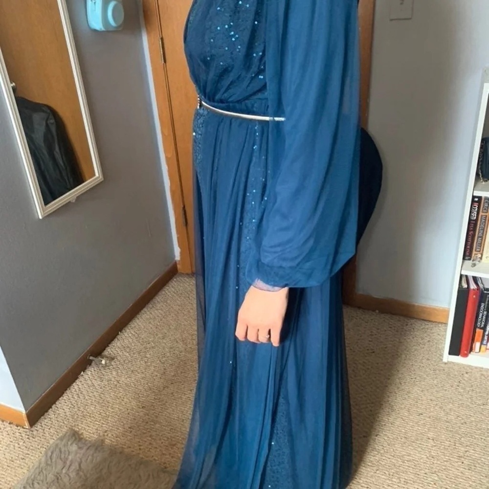 Prom Dress - Picture 2 of 3